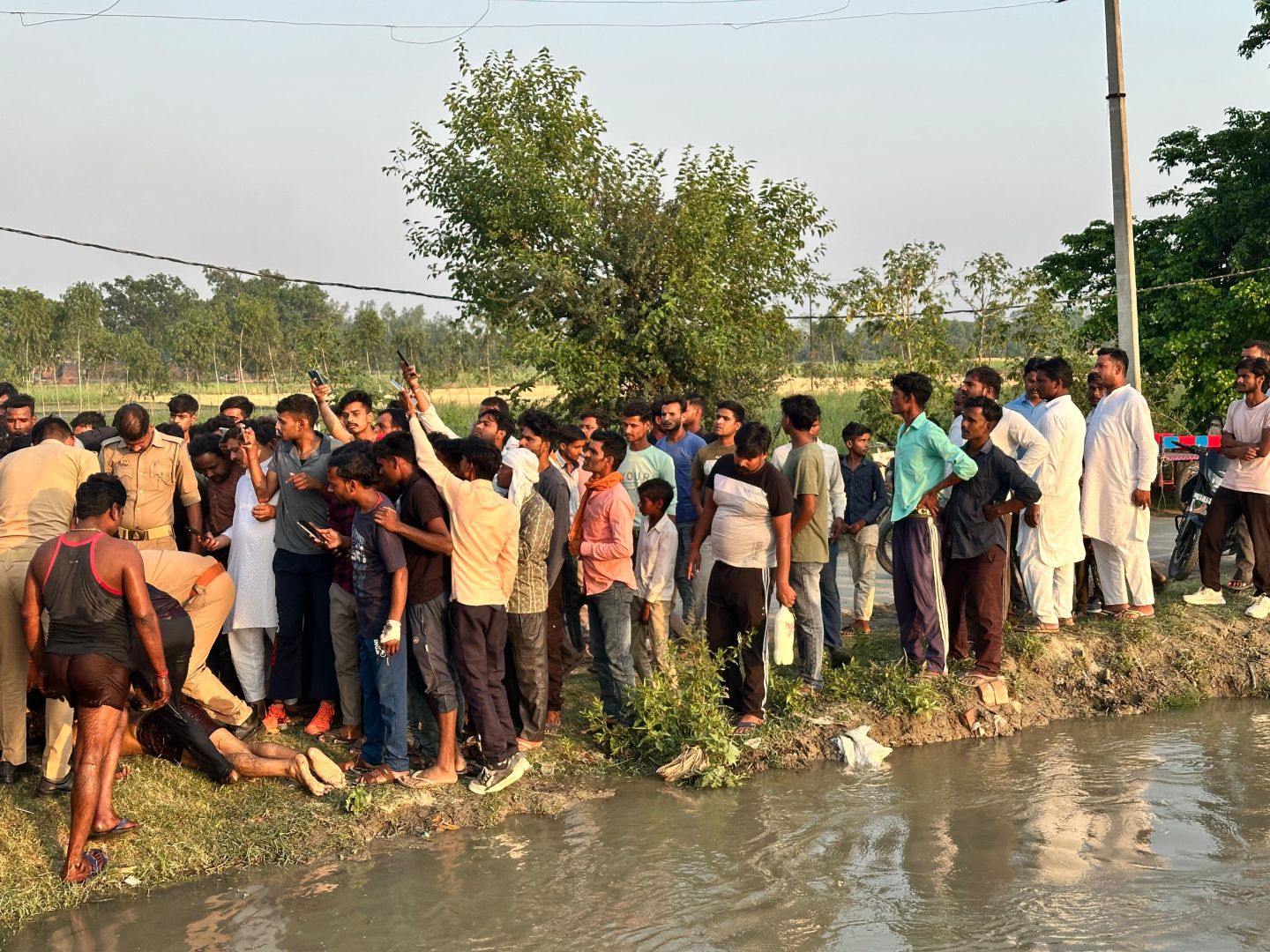 नहर में नहाते समय दो युवकों की डूब कर मौत